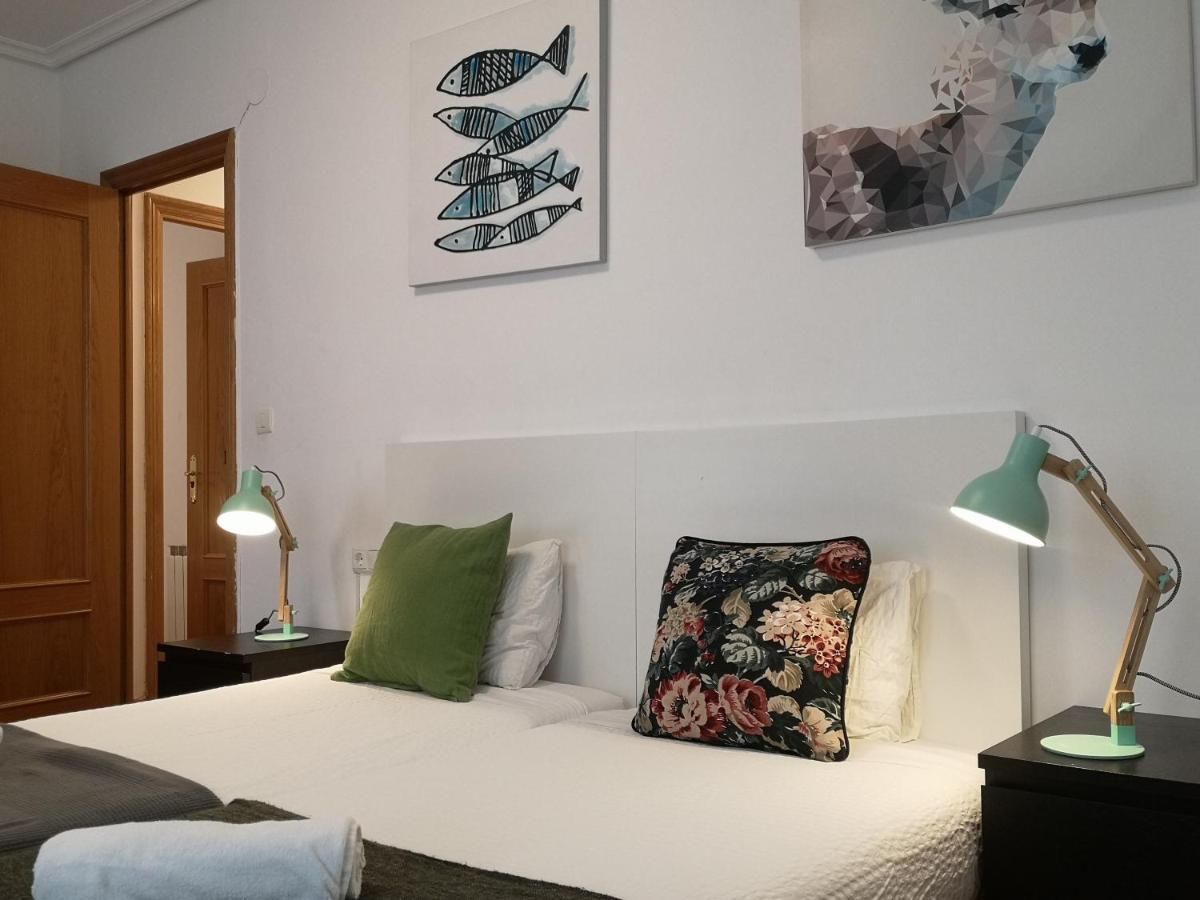 Apartamento Amplio Y Central A Pie De Playa La Concha San Sebastian Exterior photo